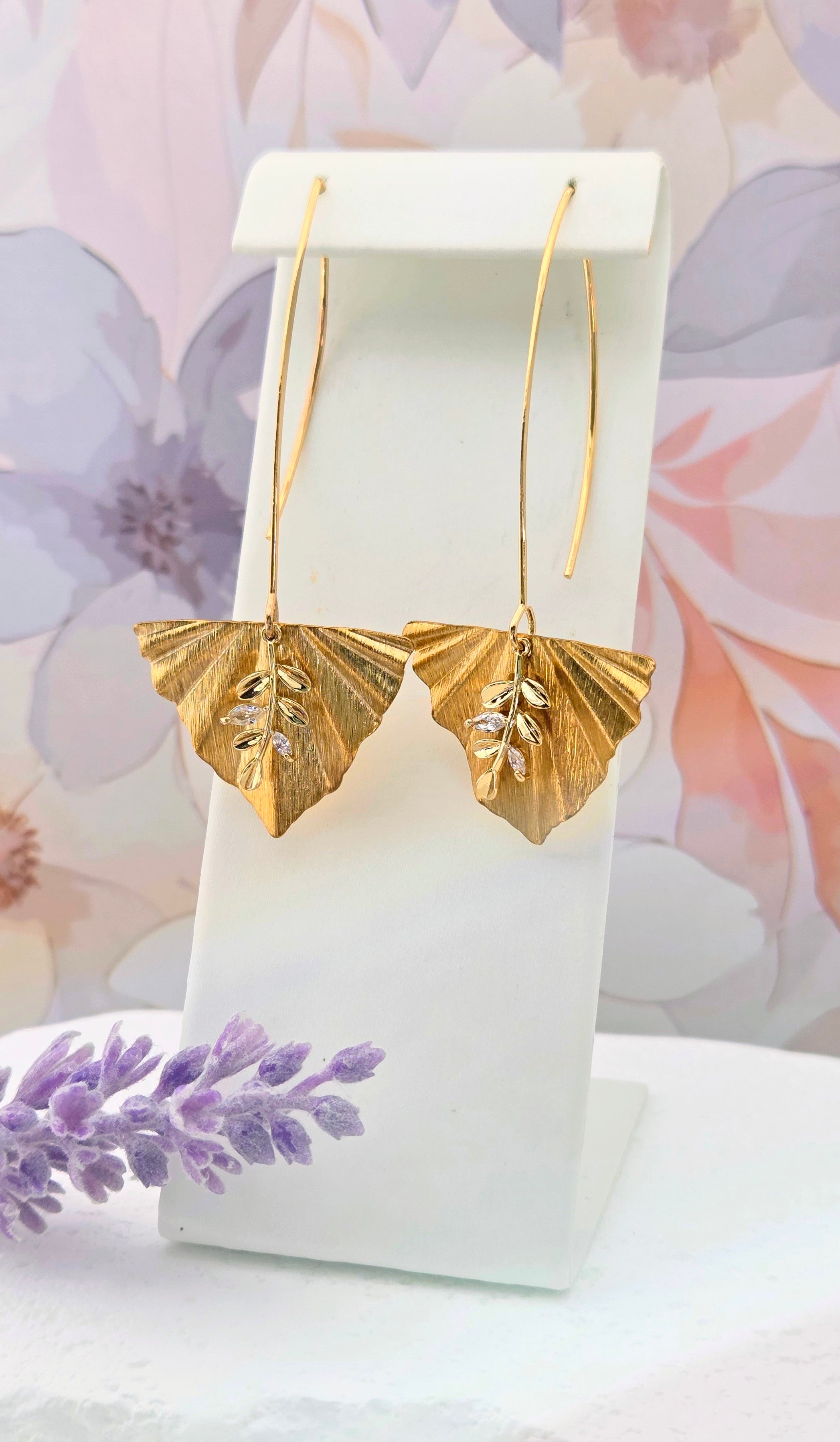 Gold Leaf Fan Threader Earrings