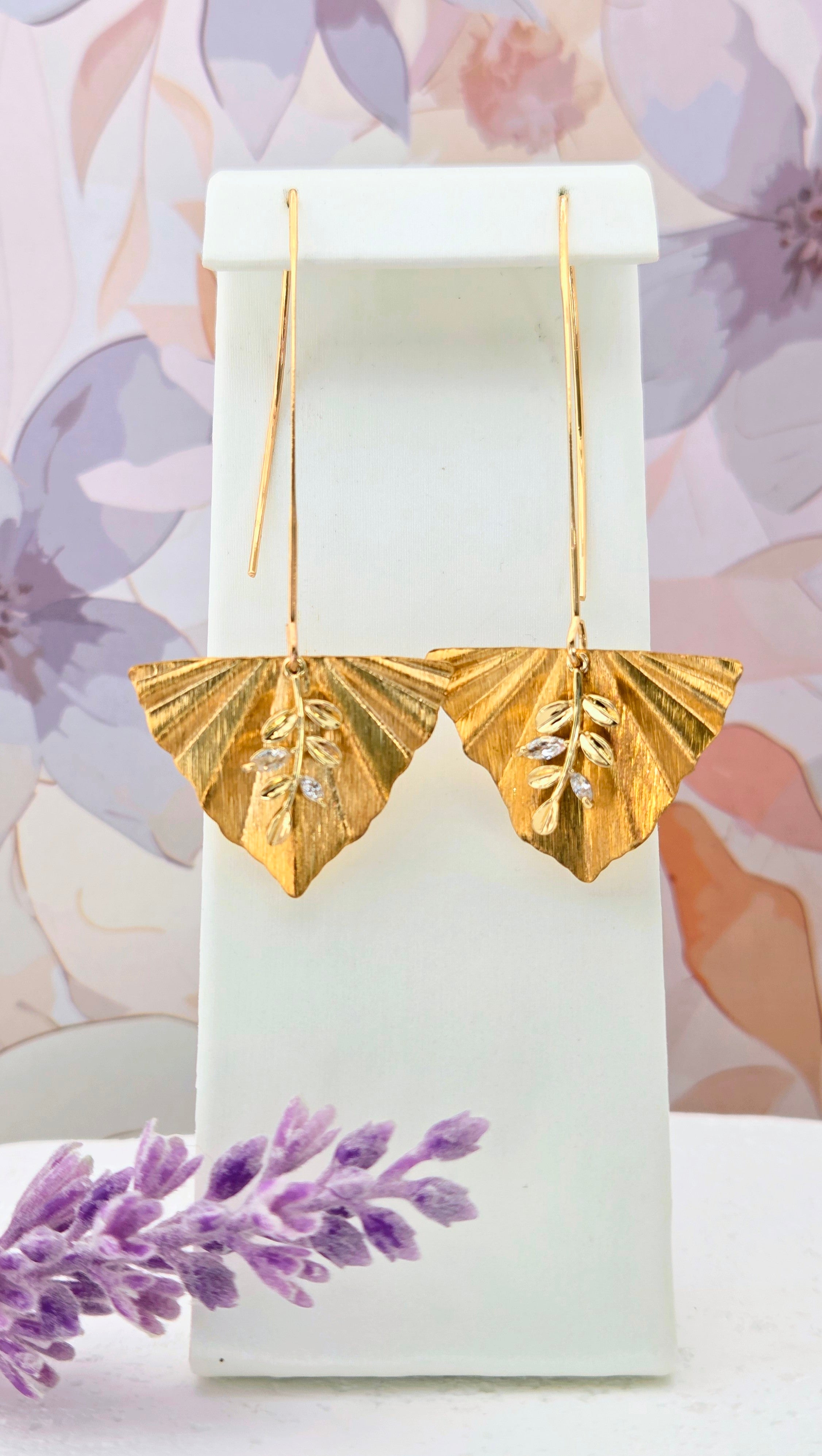 Gold Leaf Fan Threader Earrings