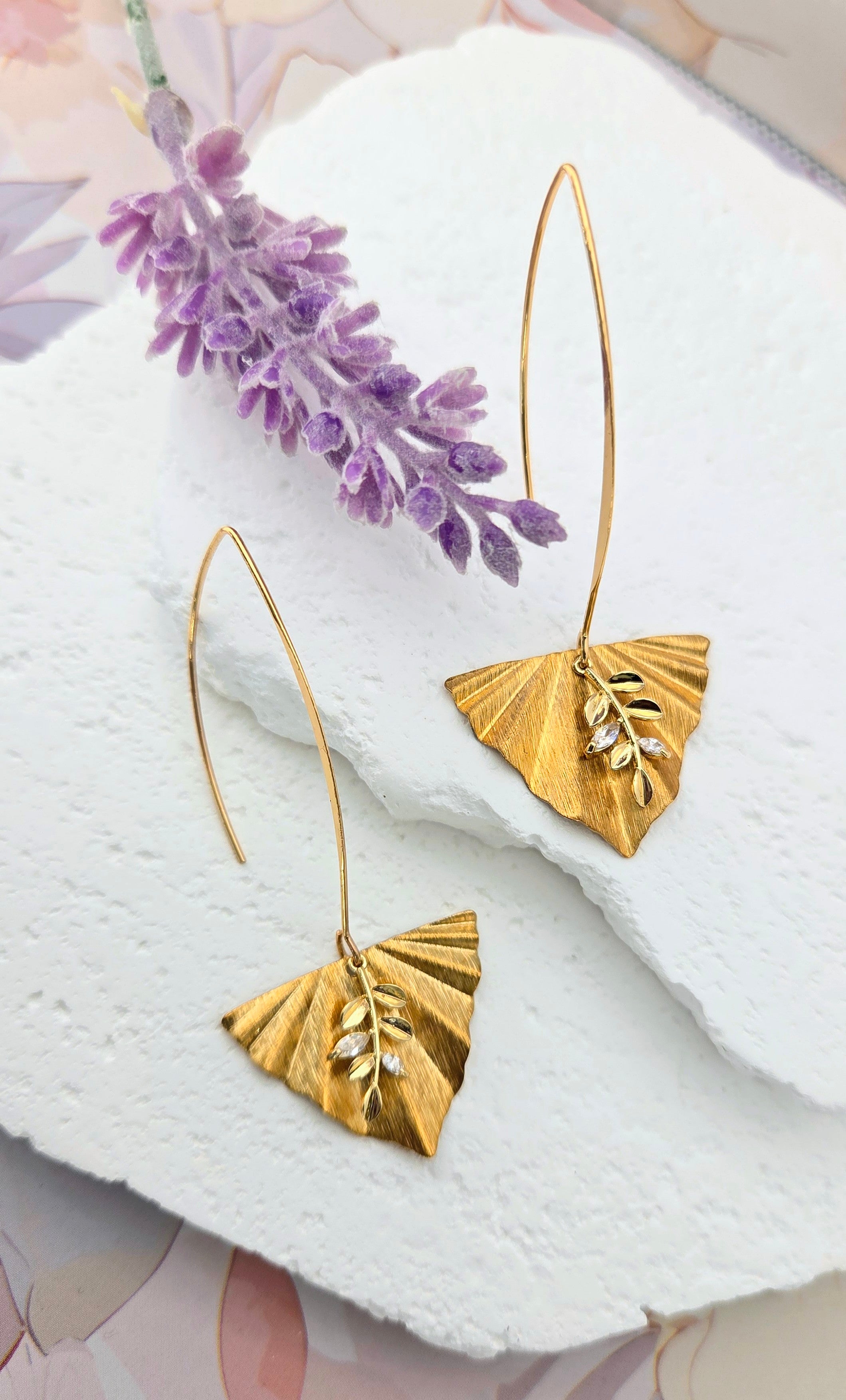 Gold Leaf Fan Threader Earrings