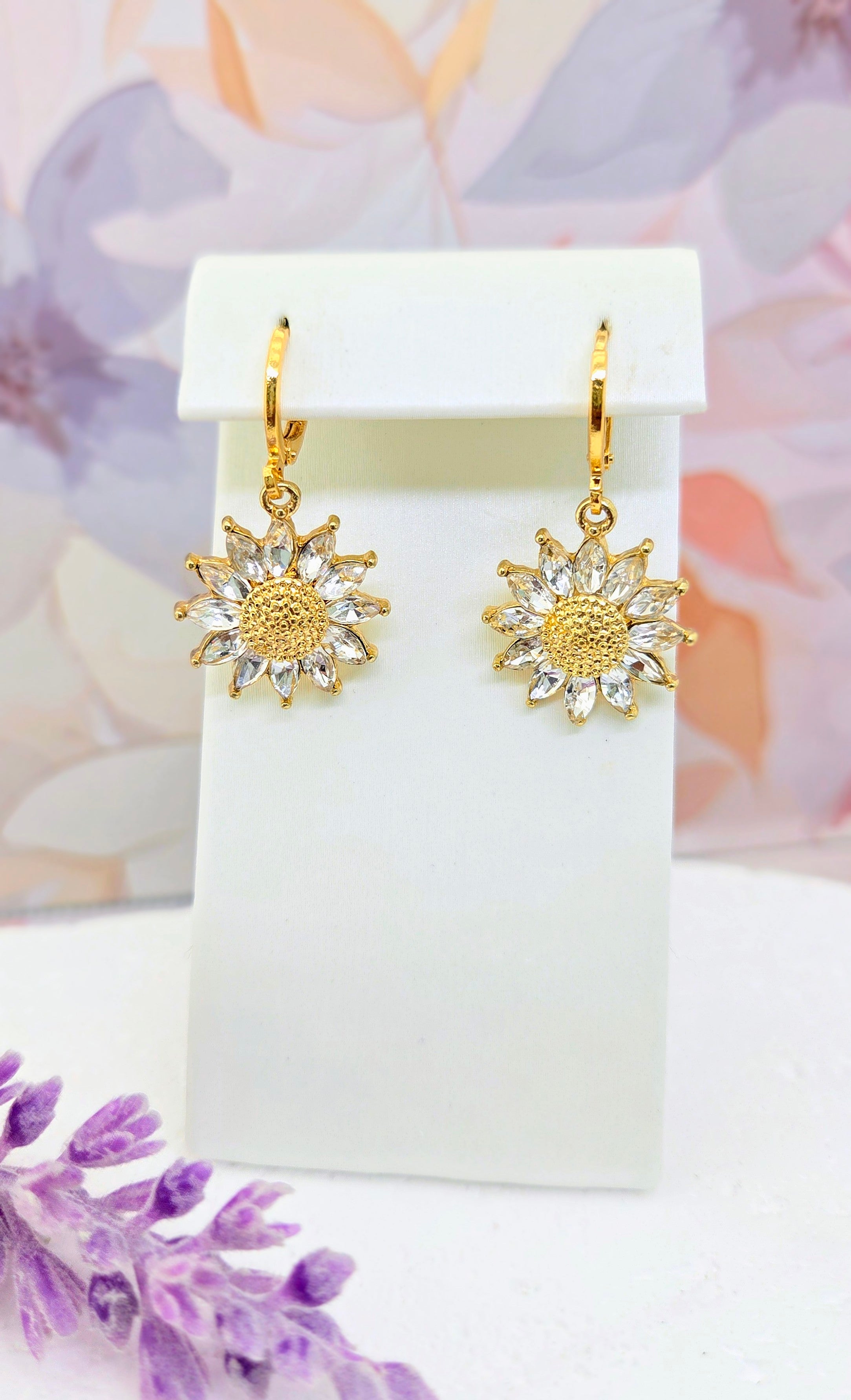 Gold Daisy Earrings
