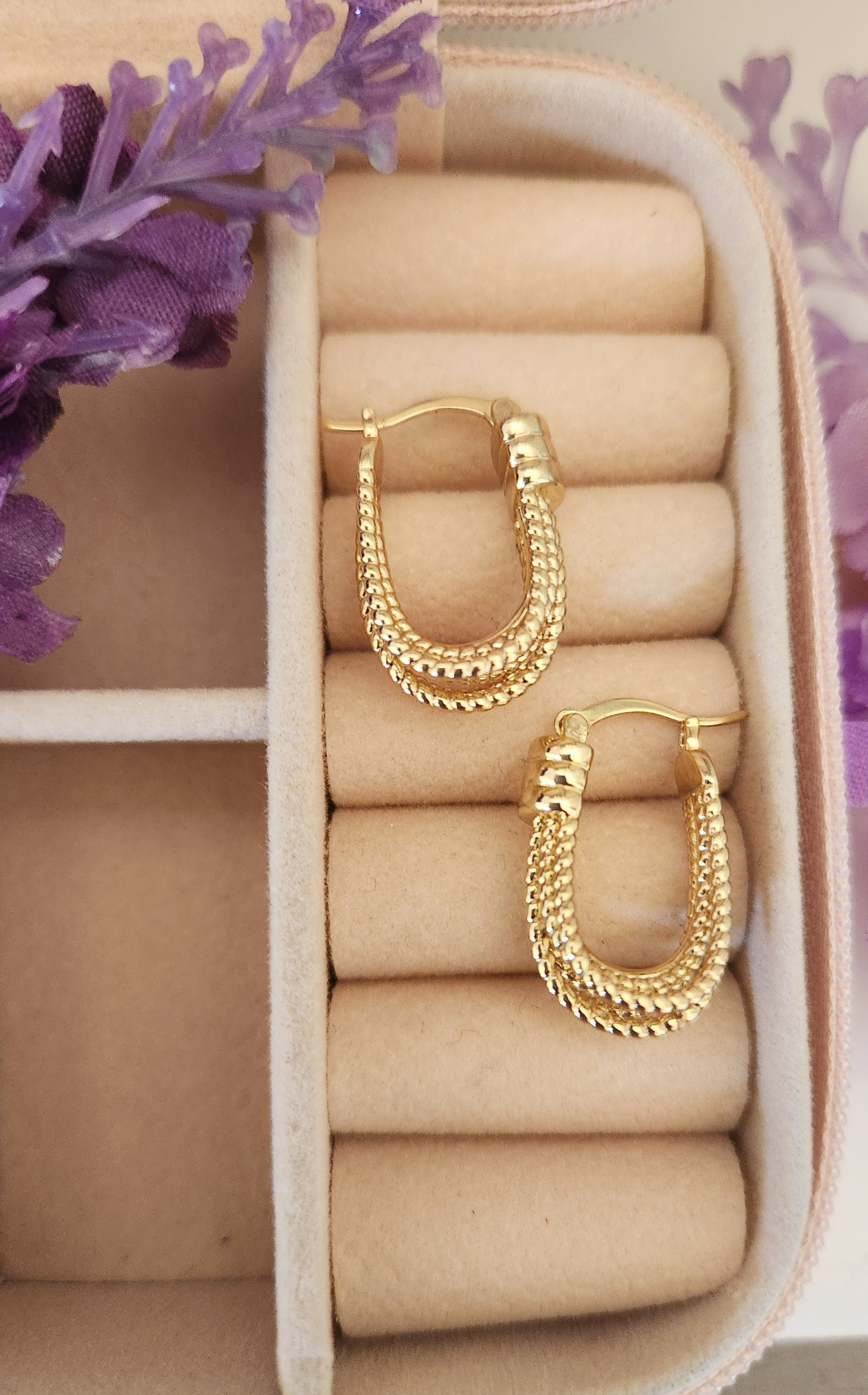 Rope Twist Oval Hoop Earrings