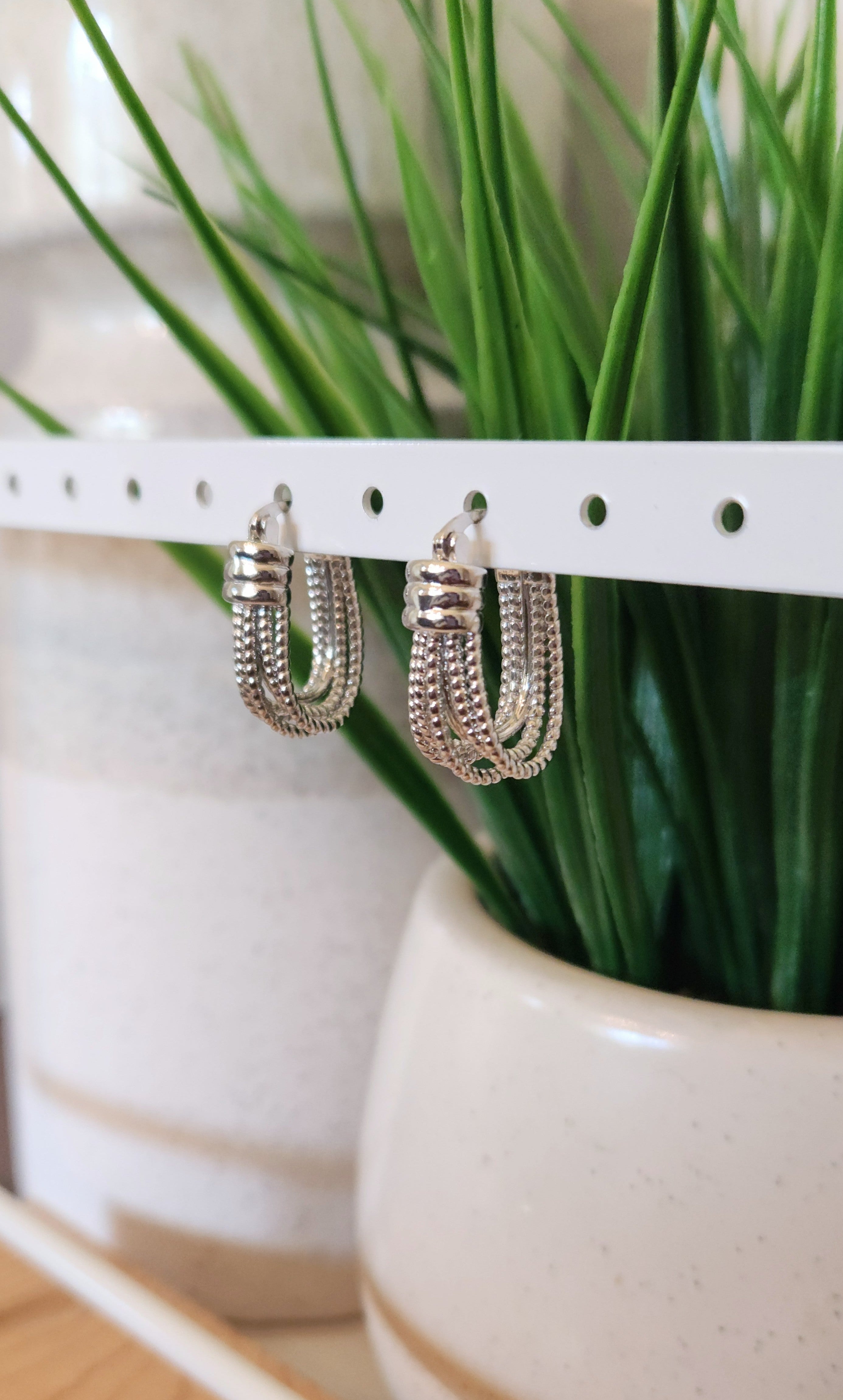 Rope Twist Oval Hoop Earrings