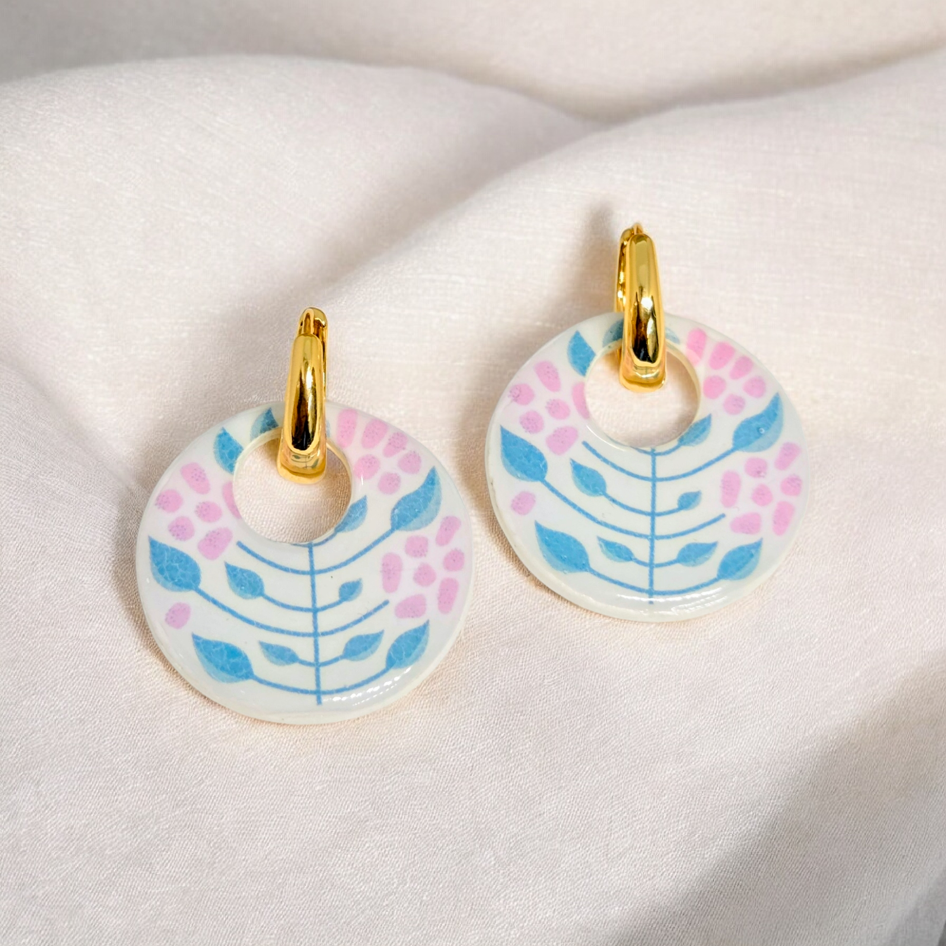 Floral Stem Circle Pendant Earrings-  2-in-1 Gold Huggie Hoops